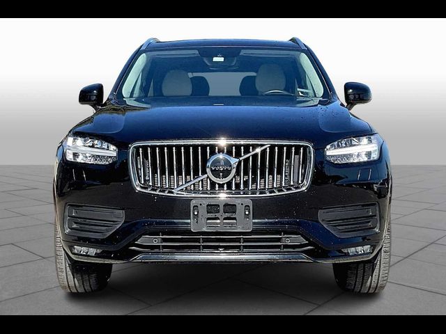 2021 Volvo XC90 Momentum