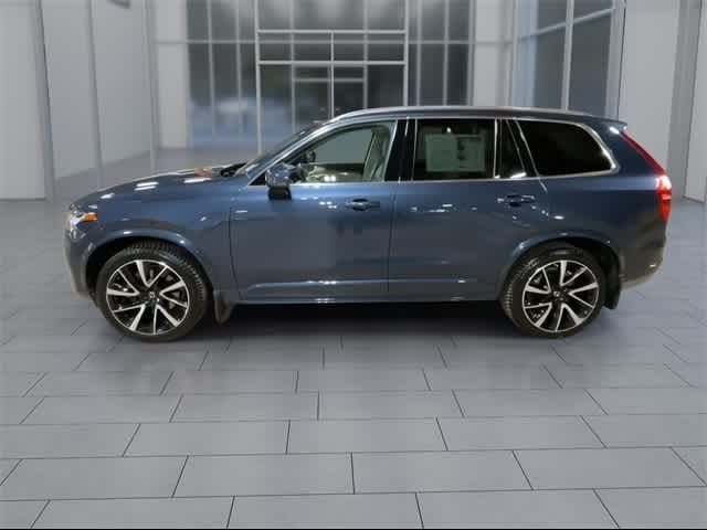 2021 Volvo XC90 Momentum