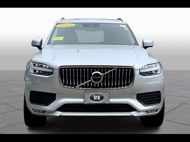 2021 Volvo XC90 Momentum