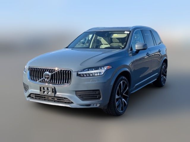 2021 Volvo XC90 Momentum