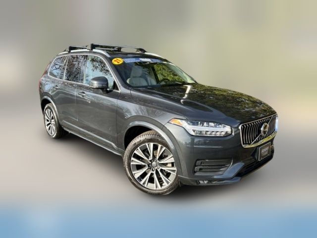 2021 Volvo XC90 Momentum