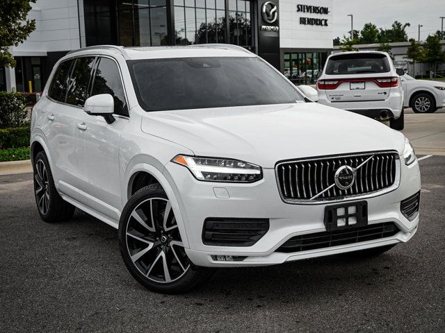 2021 Volvo XC90 Momentum