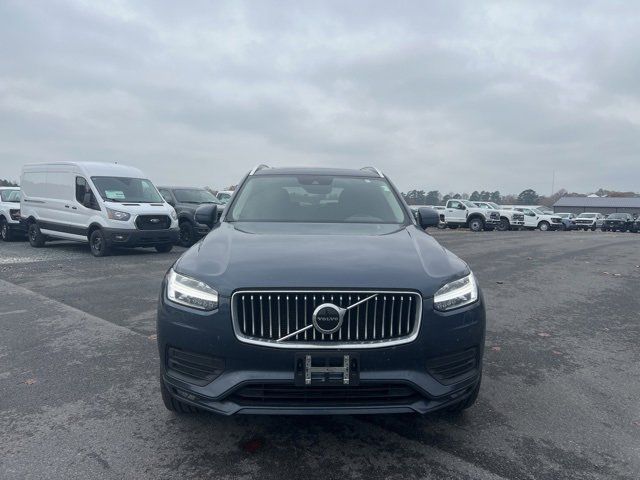 2021 Volvo XC90 Momentum