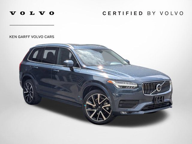 2021 Volvo XC90 Momentum