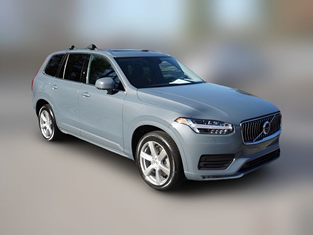 2021 Volvo XC90 Momentum