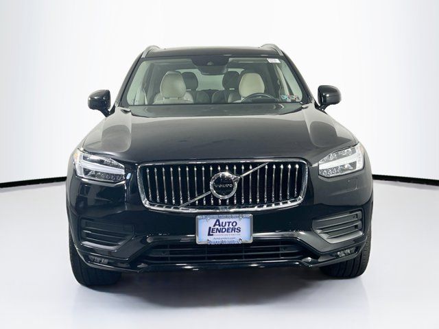 2021 Volvo XC90 Momentum