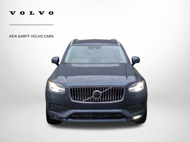 2021 Volvo XC90 Momentum