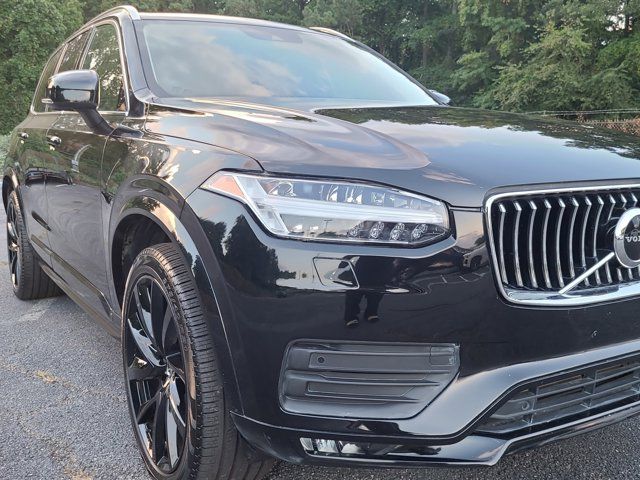 2021 Volvo XC90 Momentum