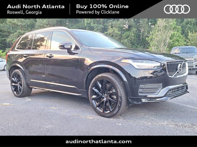 2021 Volvo XC90 Momentum