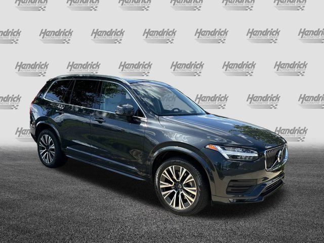 2021 Volvo XC90 Momentum