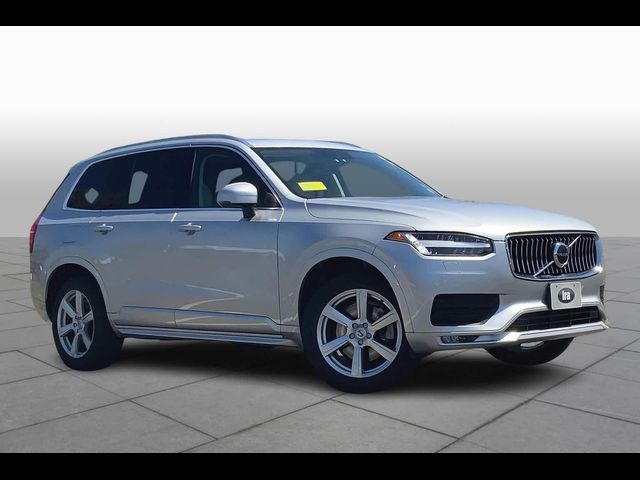 2021 Volvo XC90 Momentum