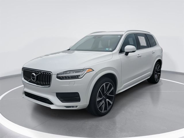 2021 Volvo XC90 Momentum