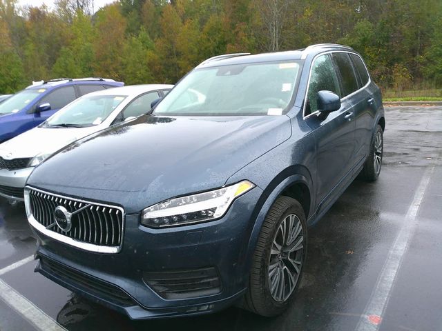 2021 Volvo XC90 Momentum