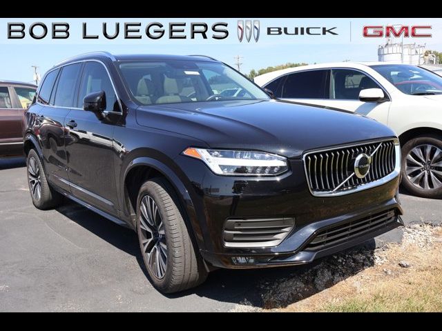 2021 Volvo XC90 Momentum