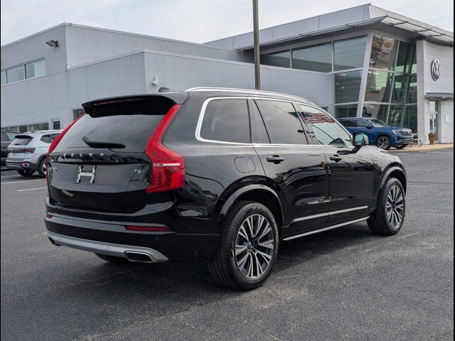 2021 Volvo XC90 Momentum