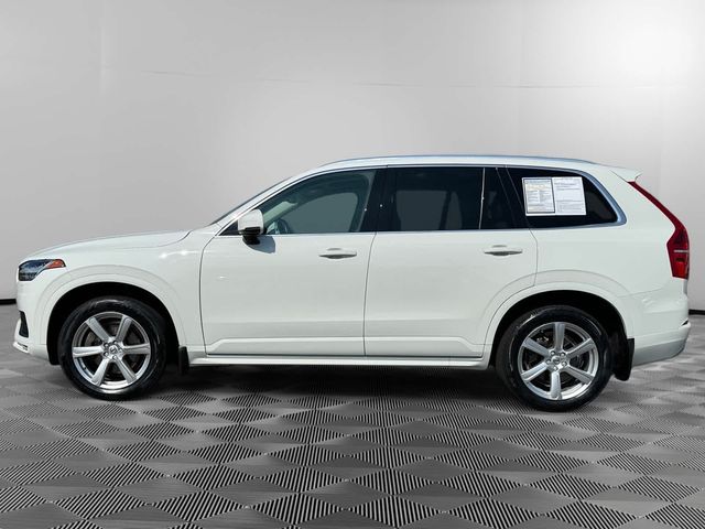 2021 Volvo XC90 Momentum