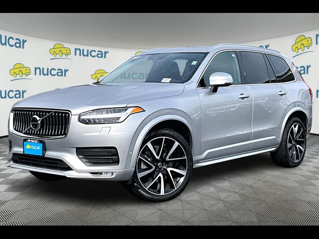 2021 Volvo XC90 Momentum