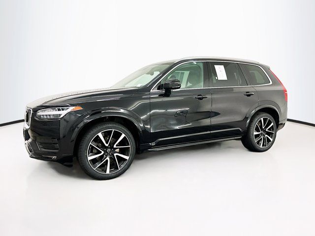 2021 Volvo XC90 Momentum