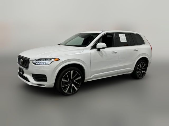 2021 Volvo XC90 Momentum