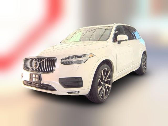 2021 Volvo XC90 Momentum