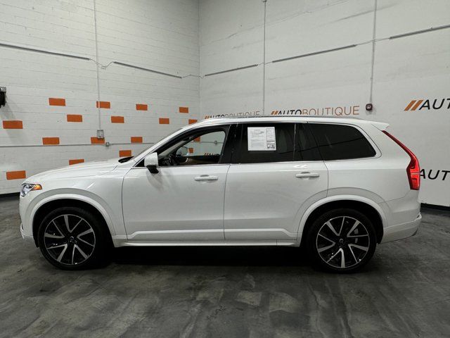 2021 Volvo XC90 Momentum