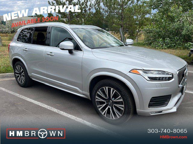 2021 Volvo XC90 Momentum