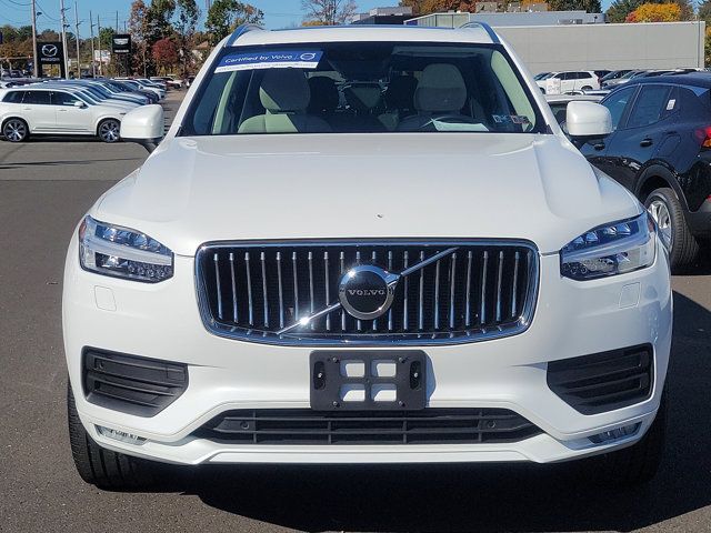 2021 Volvo XC90 Momentum