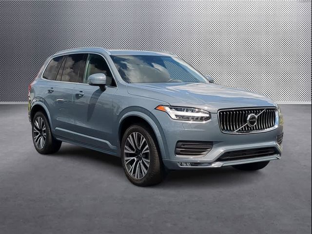 2021 Volvo XC90 Momentum