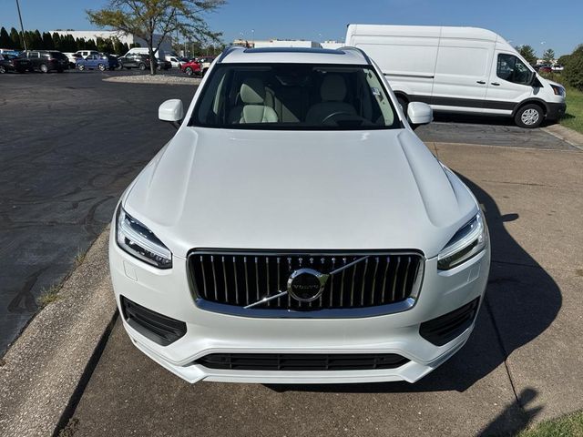 2021 Volvo XC90 Momentum