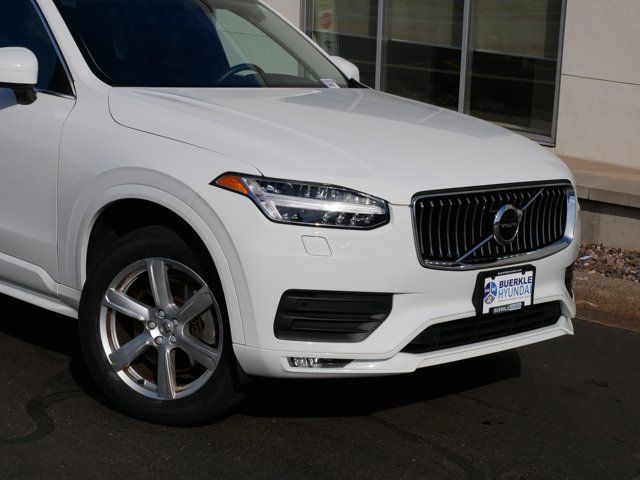 2021 Volvo XC90 Momentum