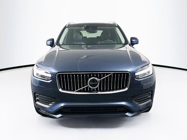 2021 Volvo XC90 Momentum