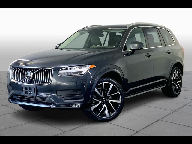 2021 Volvo XC90 Momentum