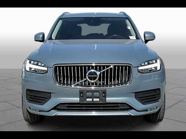2021 Volvo XC90 Momentum