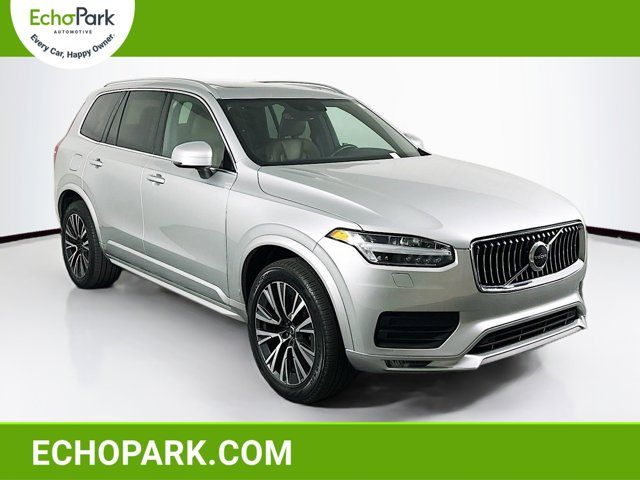 2021 Volvo XC90 Momentum