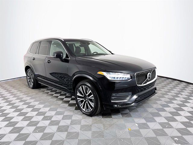 2021 Volvo XC90 Momentum