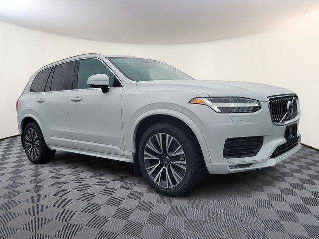 2021 Volvo XC90 Momentum