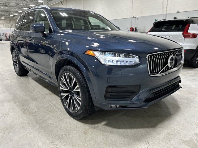 2021 Volvo XC90 Momentum