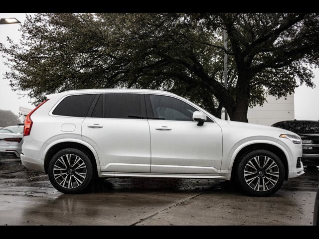 2021 Volvo XC90 Momentum