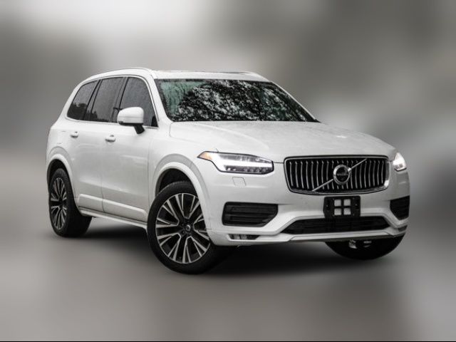 2021 Volvo XC90 Momentum