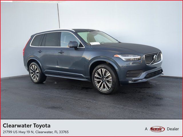 2021 Volvo XC90 Momentum