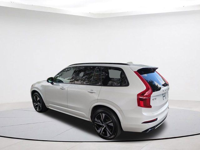 2021 Volvo XC90 R-Design