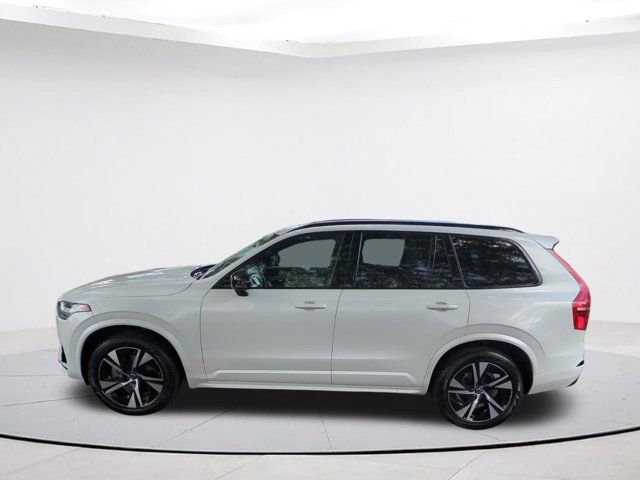 2021 Volvo XC90 R-Design