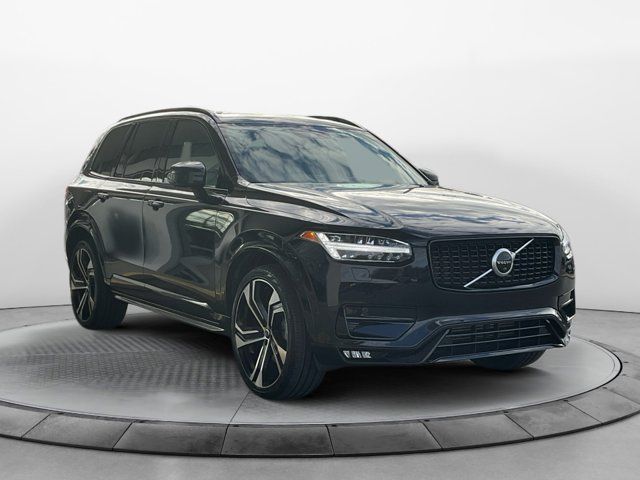 2021 Volvo XC90 R-Design