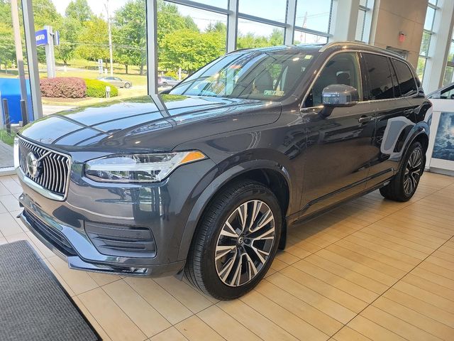 2021 Volvo XC90 Momentum