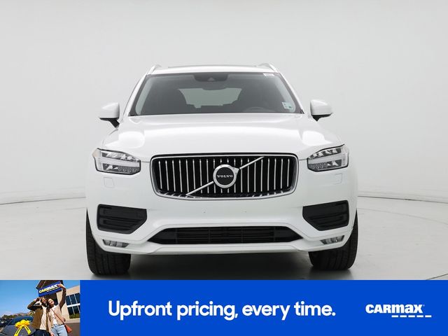 2021 Volvo XC90 Momentum