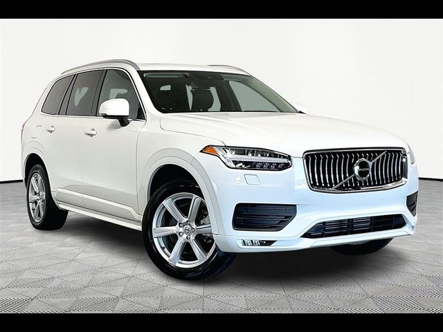 2021 Volvo XC90 Momentum