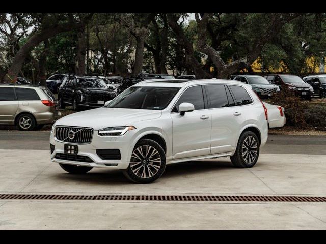 2021 Volvo XC90 Momentum