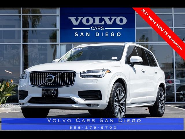 2021 Volvo XC90 Momentum