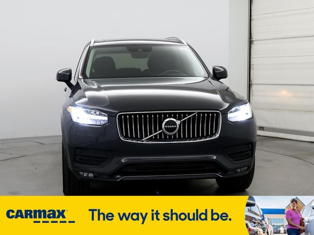 2021 Volvo XC90 Momentum