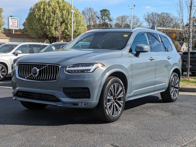 2021 Volvo XC90 Momentum